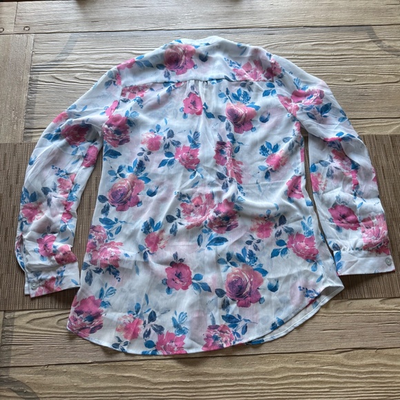 Kut from the Kloth Button up blouse size xsm - Picture 6 of 6